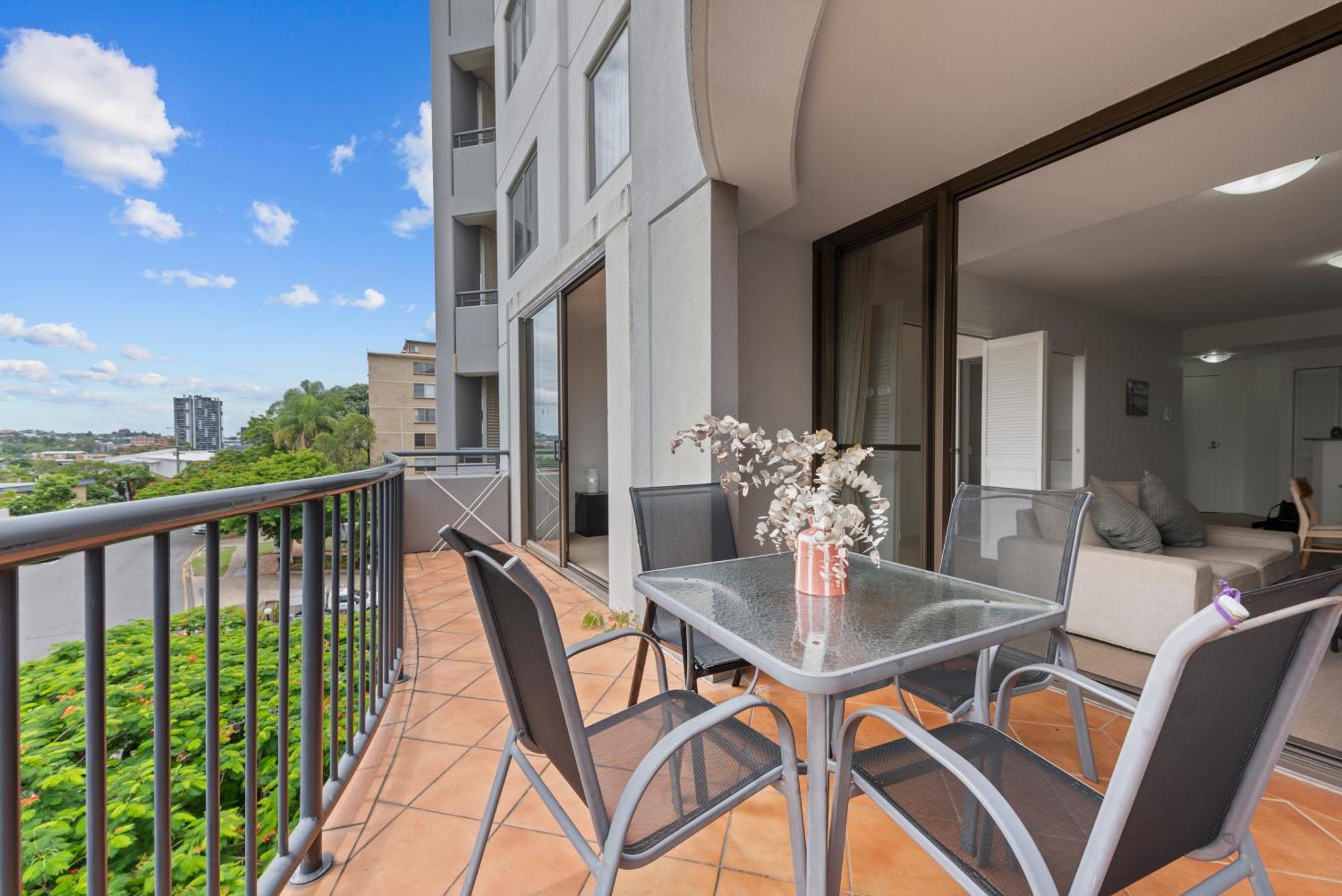 The Oasis Apartments Brisbane Exterior foto
